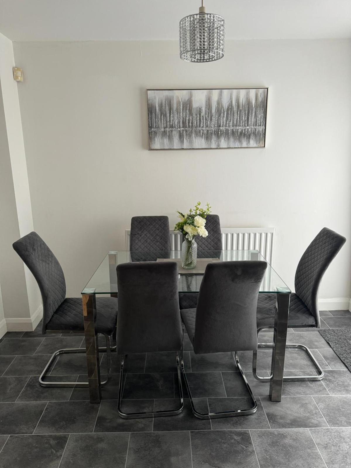 Home Sleeps5-Netflix-Parking-Near City Centre-Etihad-Coop Live Manchester Exterior foto