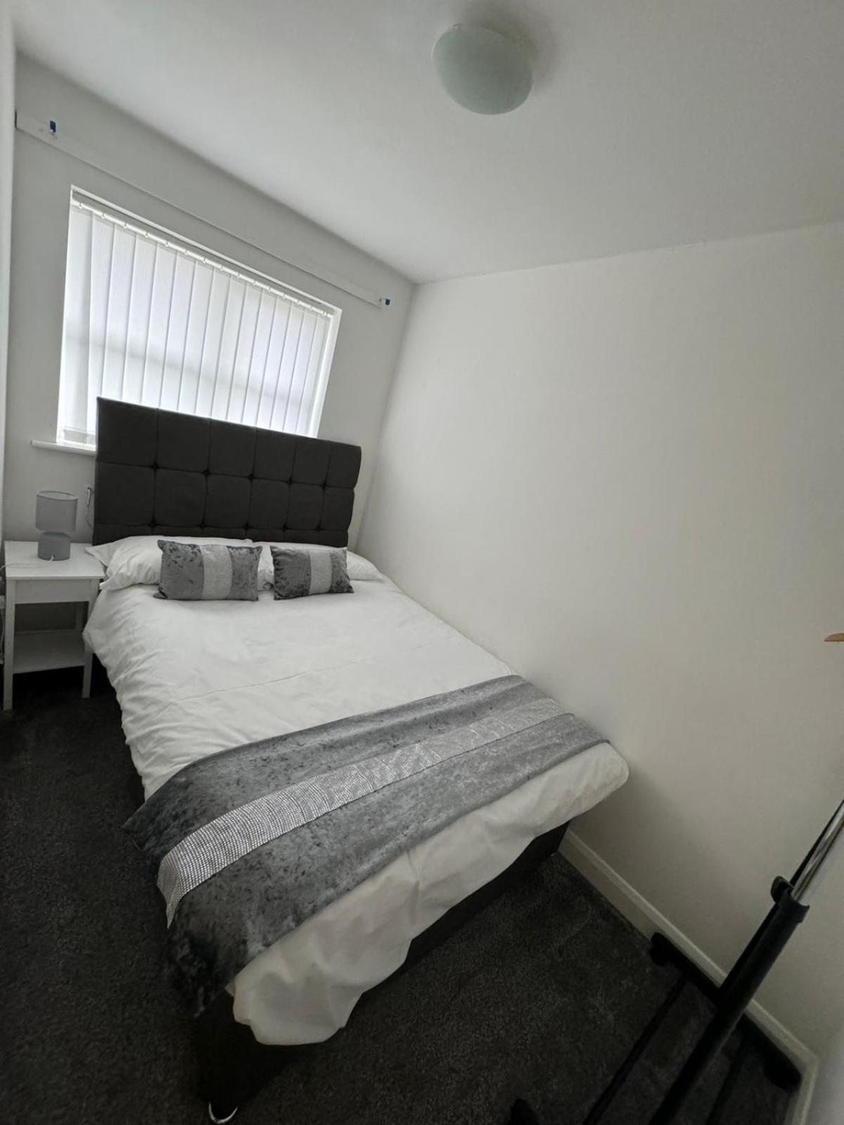 Home Sleeps5-Netflix-Parking-Near City Centre-Etihad-Coop Live Manchester Exterior foto